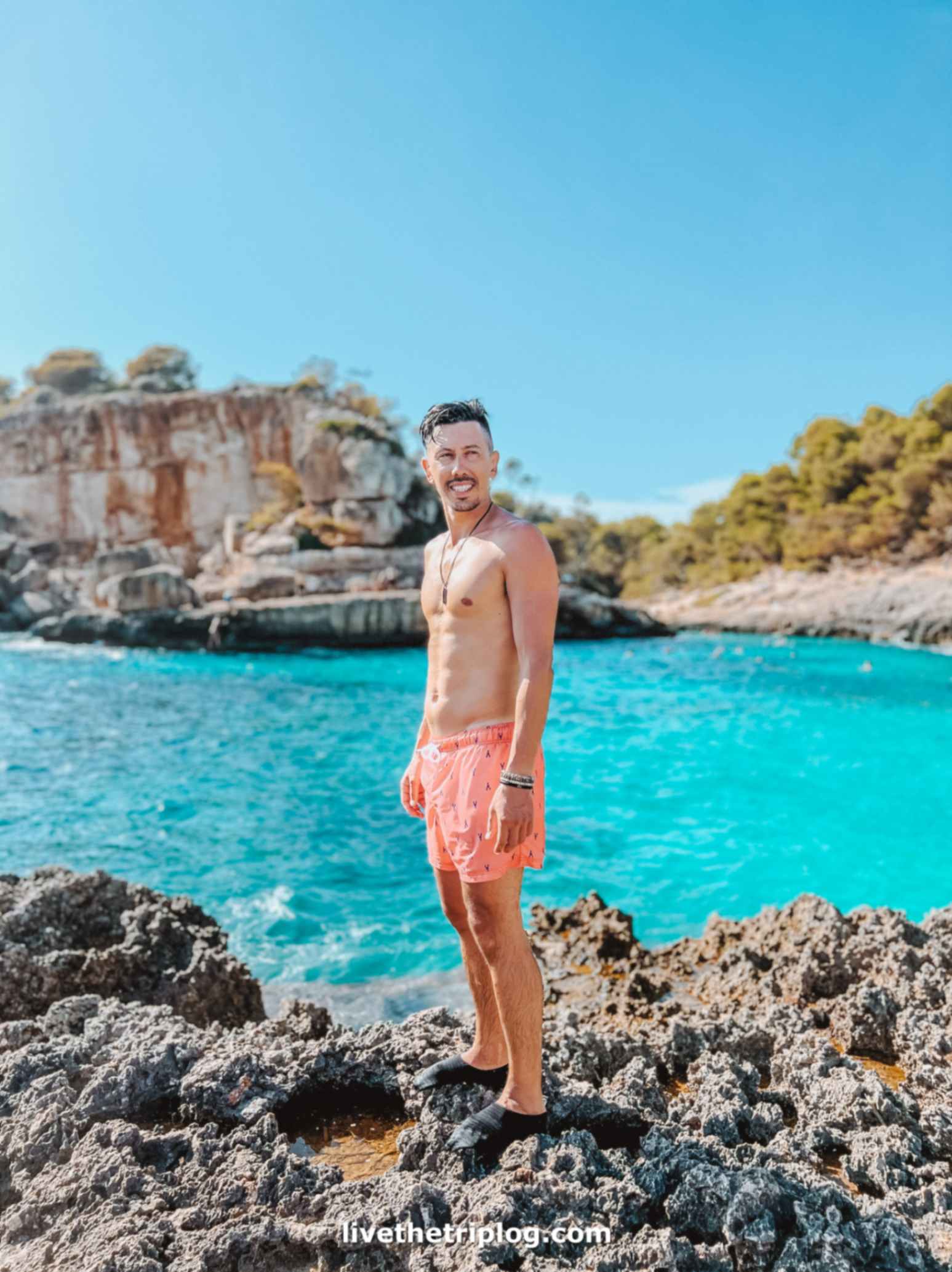 Best things to do in Mallorca, bucket list Mallorca, boat riding in mallorca, caves in mallorca